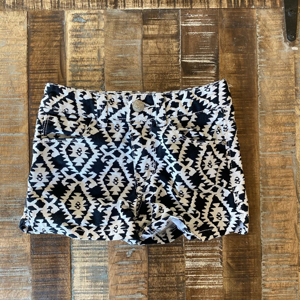 6x shorts